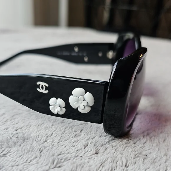 CHANEL Black and Purple Sunglasses - Picture 3 of 11